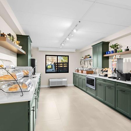 Latitude Suites Tinton Falls Eatontown - BW Premier Collection Bagian luar foto