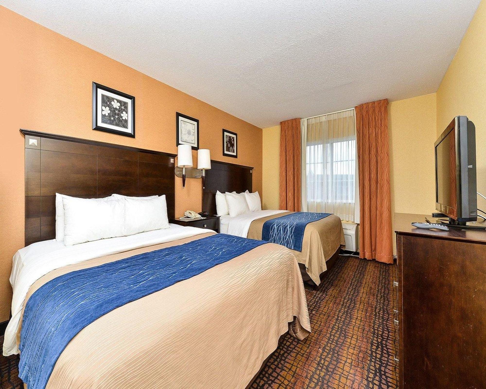 Latitude Suites Tinton Falls Eatontown - BW Premier Collection Bagian luar foto