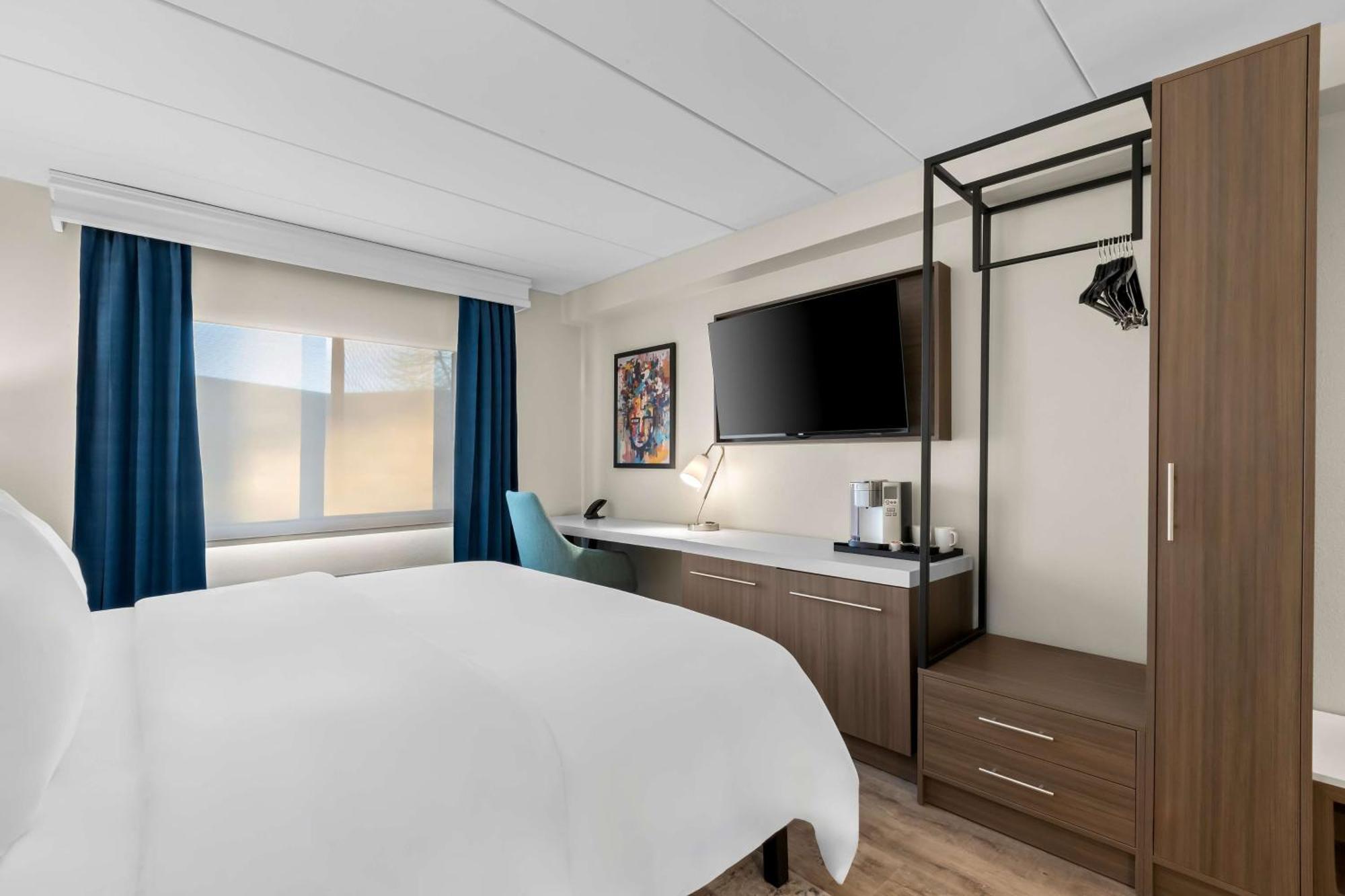 Latitude Suites Tinton Falls Eatontown - BW Premier Collection Bagian luar foto