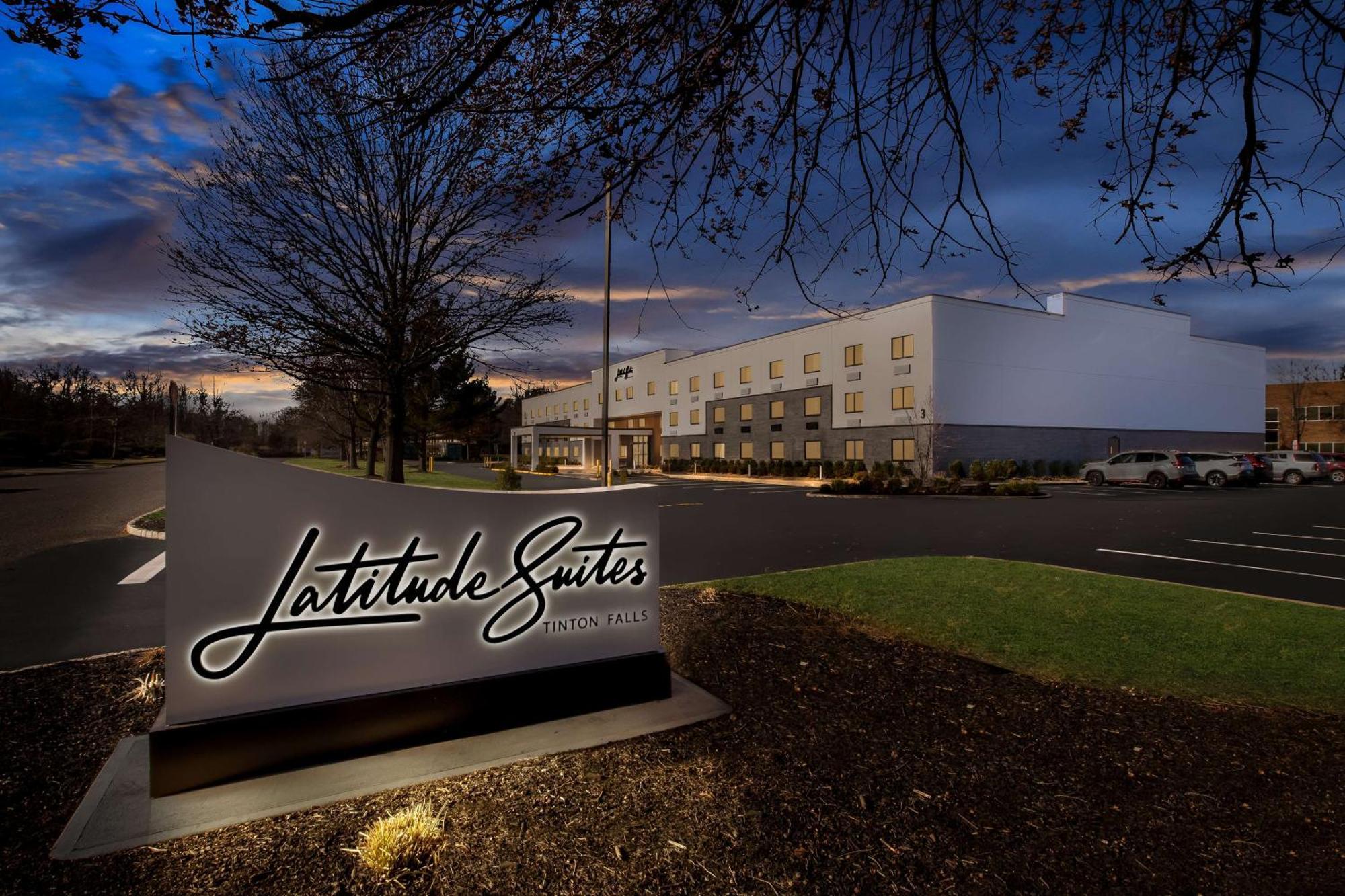 Latitude Suites Tinton Falls Eatontown - BW Premier Collection Bagian luar foto