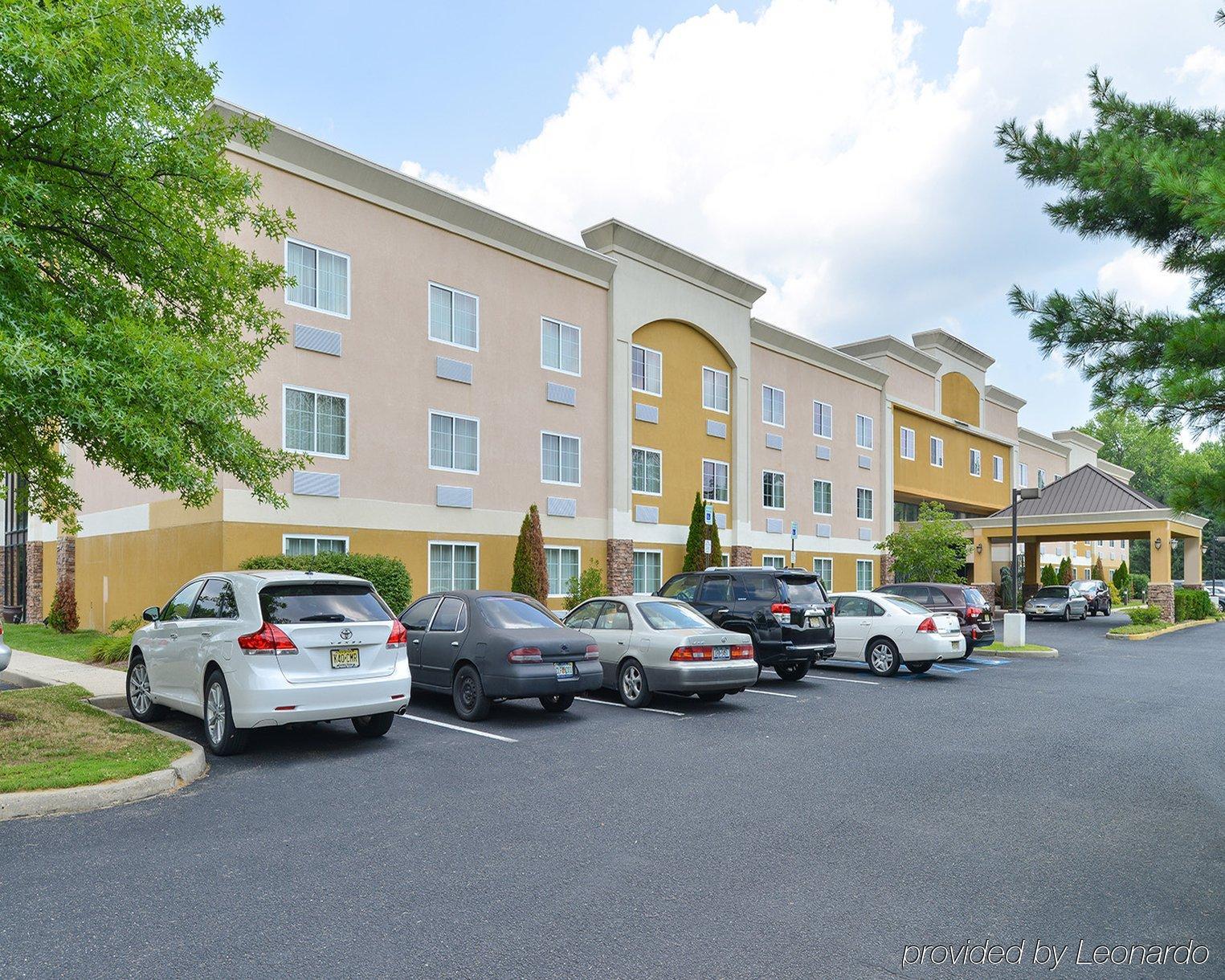 Latitude Suites Tinton Falls Eatontown - BW Premier Collection Bagian luar foto