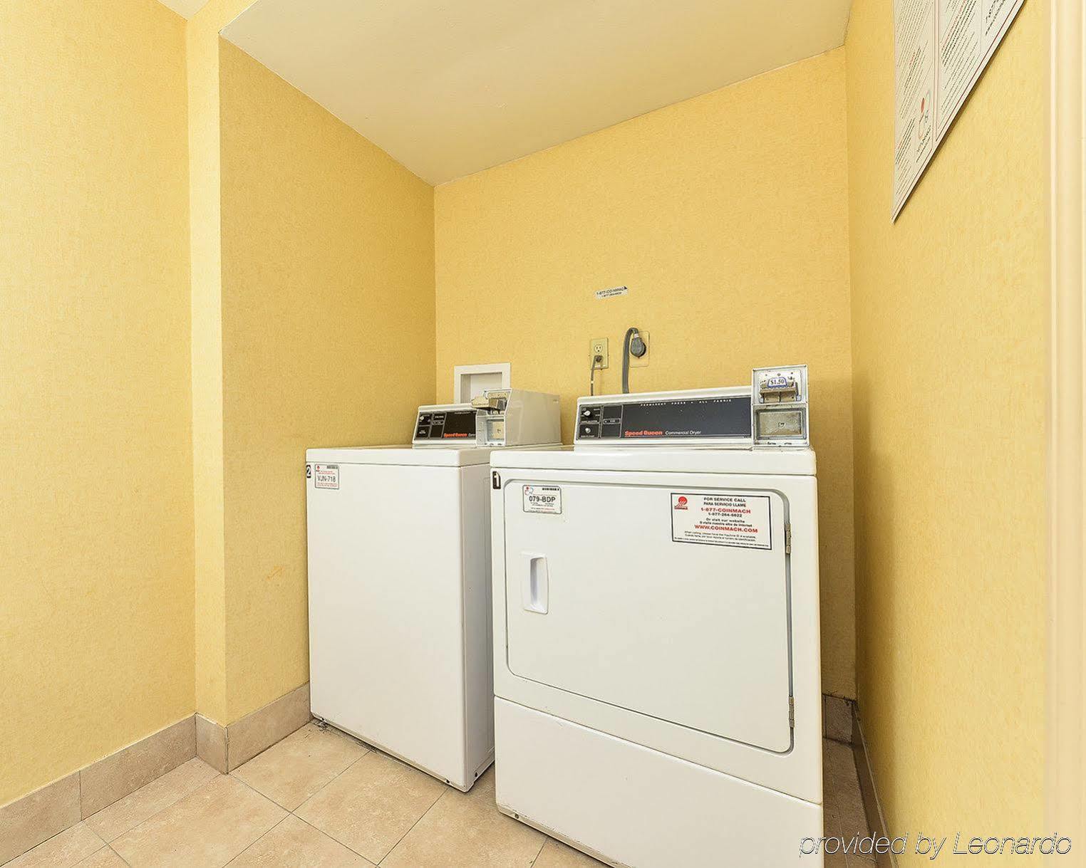 Latitude Suites Tinton Falls Eatontown - BW Premier Collection Bagian luar foto
